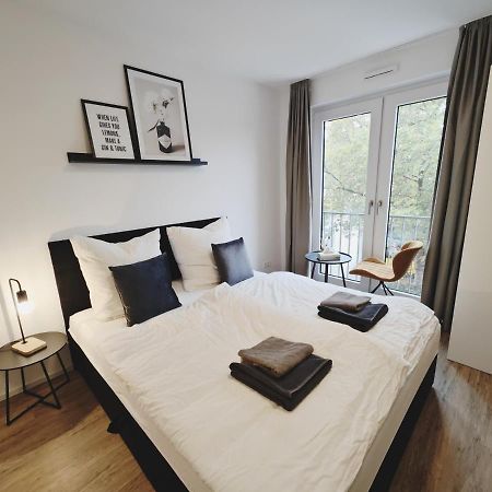 Ticasa Black-Zentral-Outlet-Aufzug-Stylisch-Unique 메칭엔 외부 사진